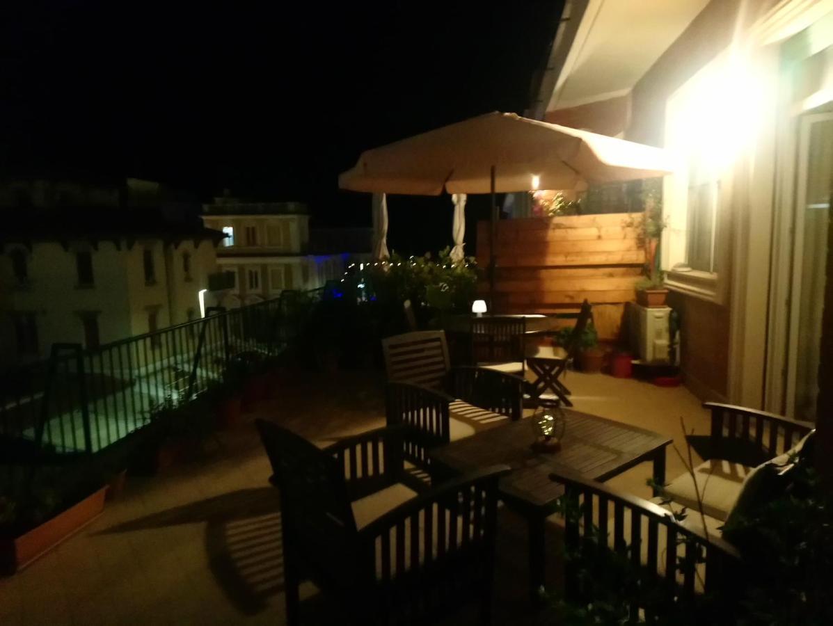 Ostia Bed And Beach Екстер'єр фото