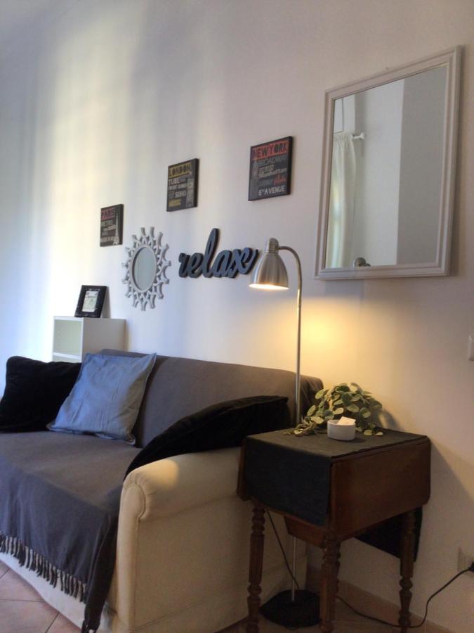 Ostia Bed And Beach Екстер'єр фото