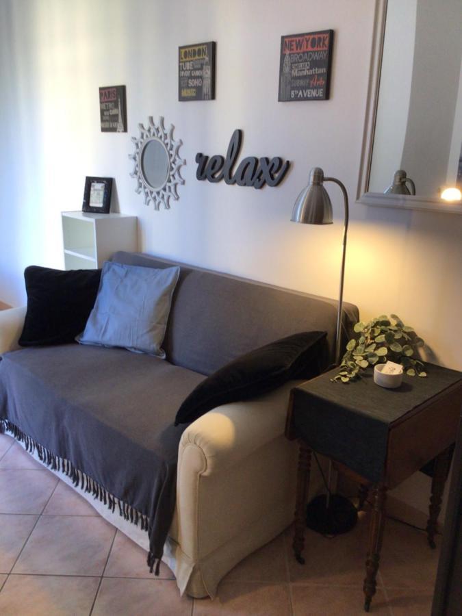 Ostia Bed And Beach Екстер'єр фото